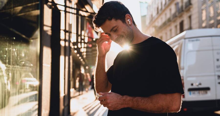 5 Personal Development Podcasts That Offer Actionable Life Strategies